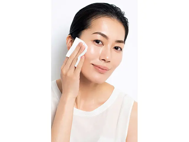 02. ゆっくりと大きなストロークでなじませる