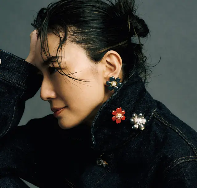 Van Cleef & Arpels《ヴァン クリーフ & アーペル》「ローズ ド ノエル」