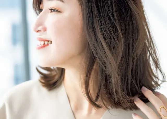 ボブスタイルでリフトアップ見え