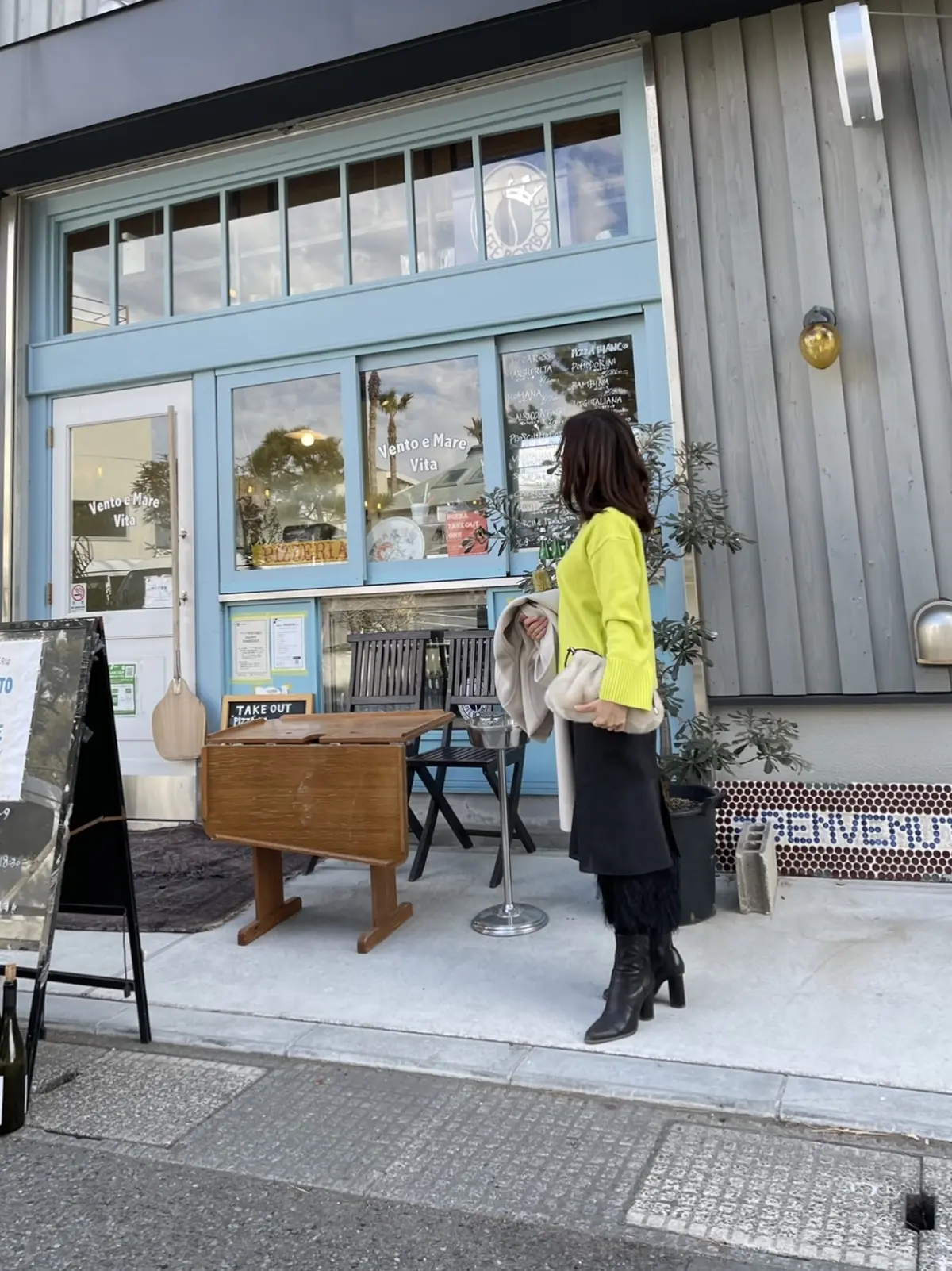 イエローニットでご近所ランチ♡の画像_1