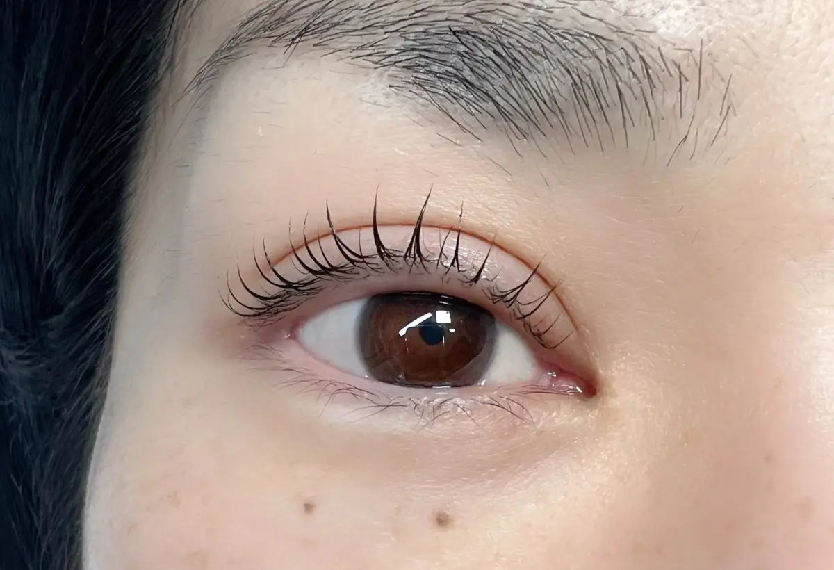 まつ毛パーマ　アイメイク　