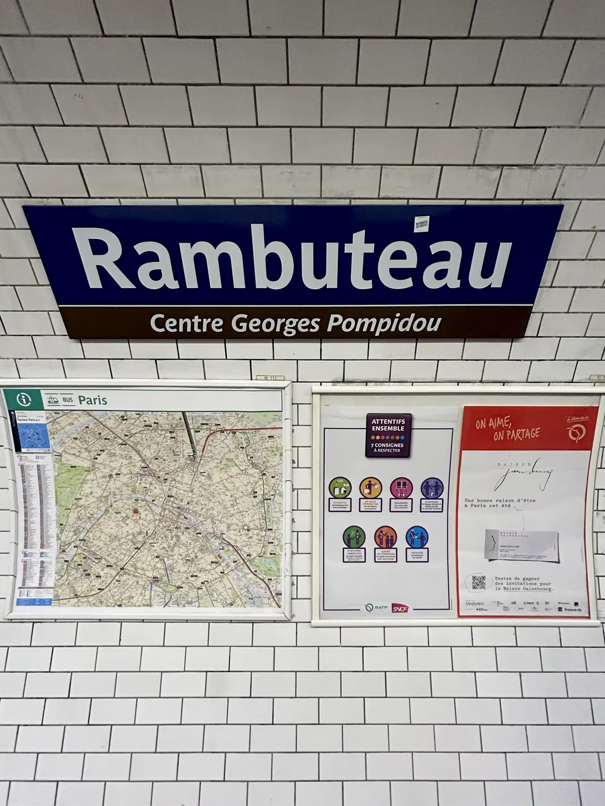 ブイヨン　シャルティエ　　　パリ「Bouillon Chartier （ブイヨン・シャルティエ）