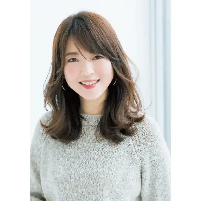 もう重く見えない！50代のこなれたロングヘア集