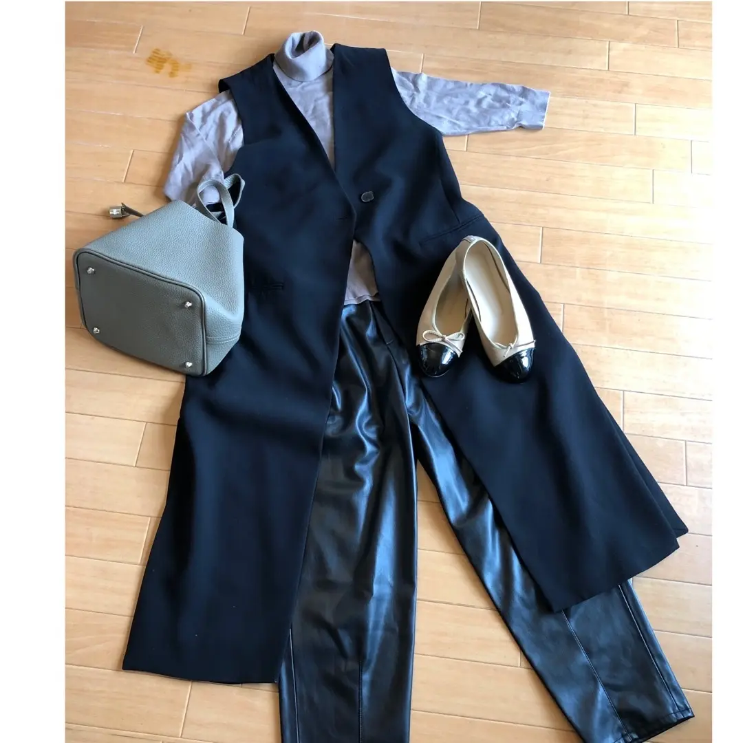 "ZARA leather pants"の画像_3