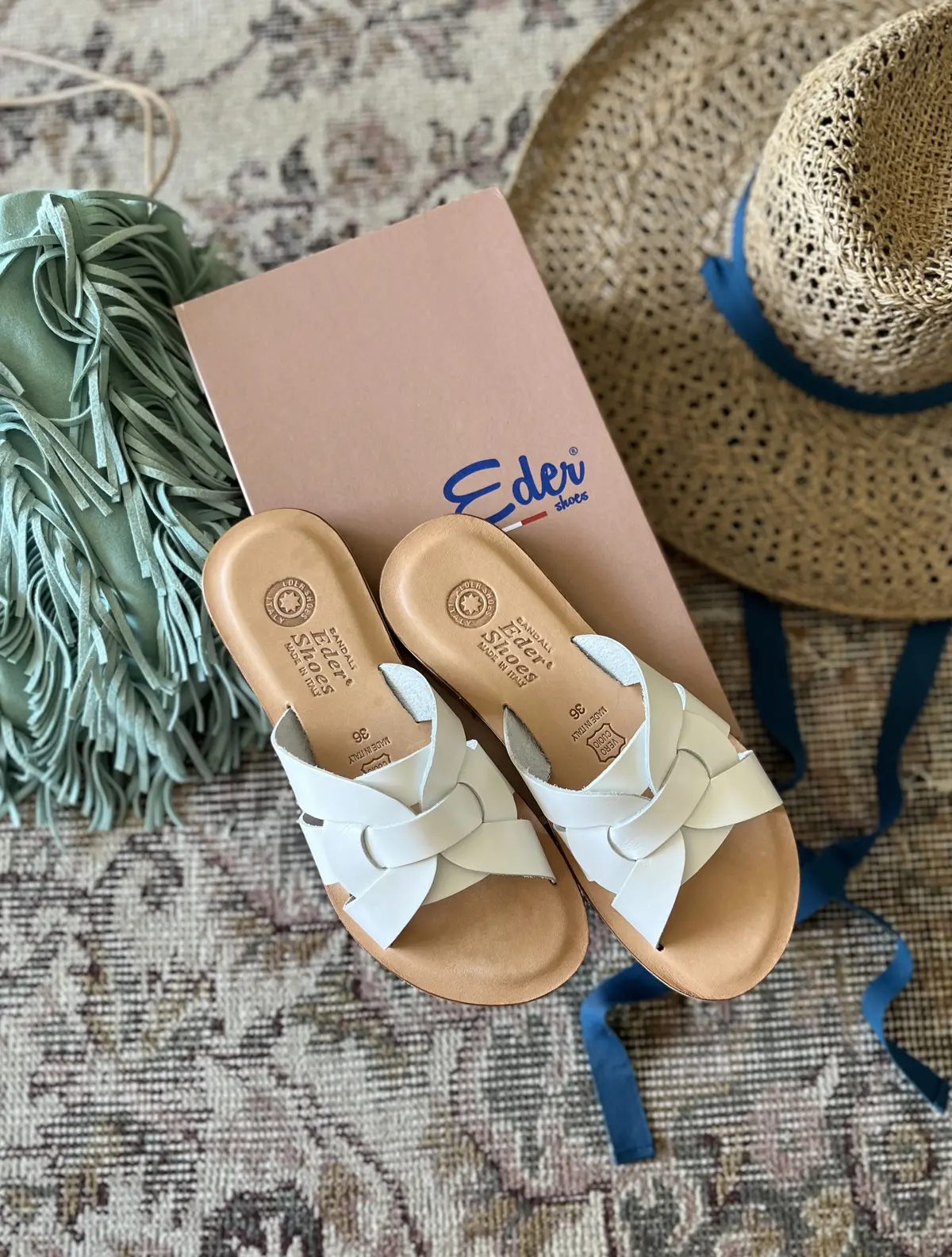 上下同色でセットアップ風4stylesの画像_3