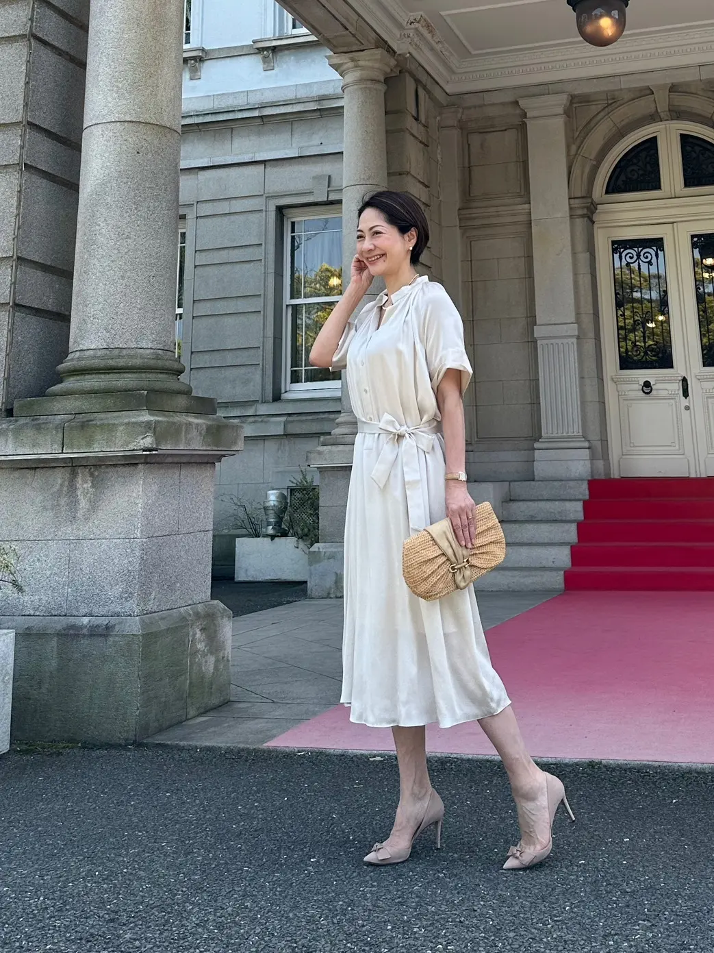 シルクワンピで残暑も快適なお出かけの画像_1