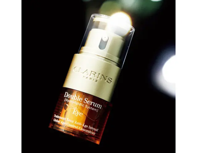 クラランス ダブル セーラム アイ