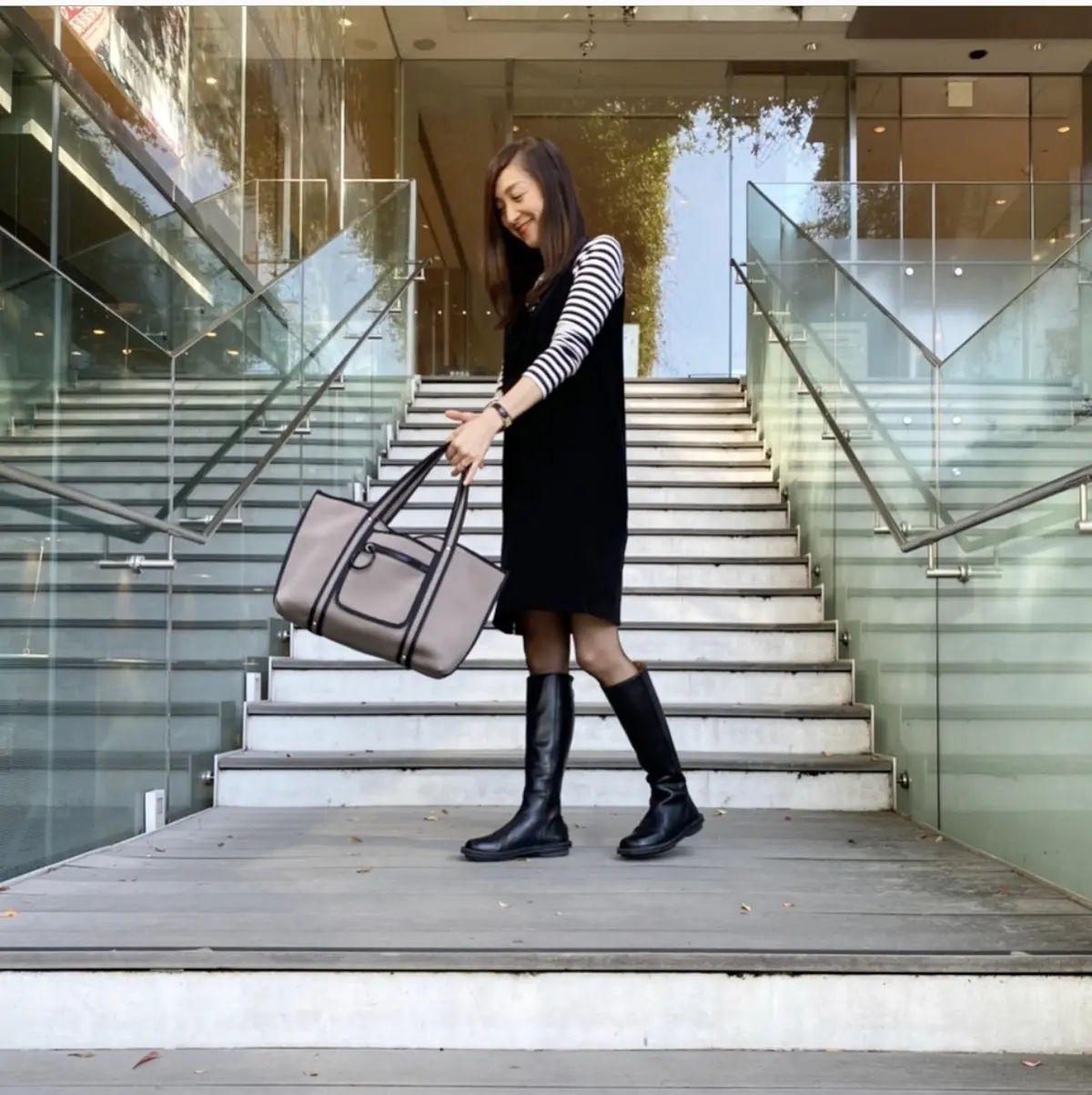 華組 謝名堂華菜子さん