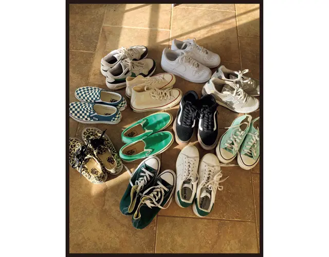 スニーカーコレクションの一部です