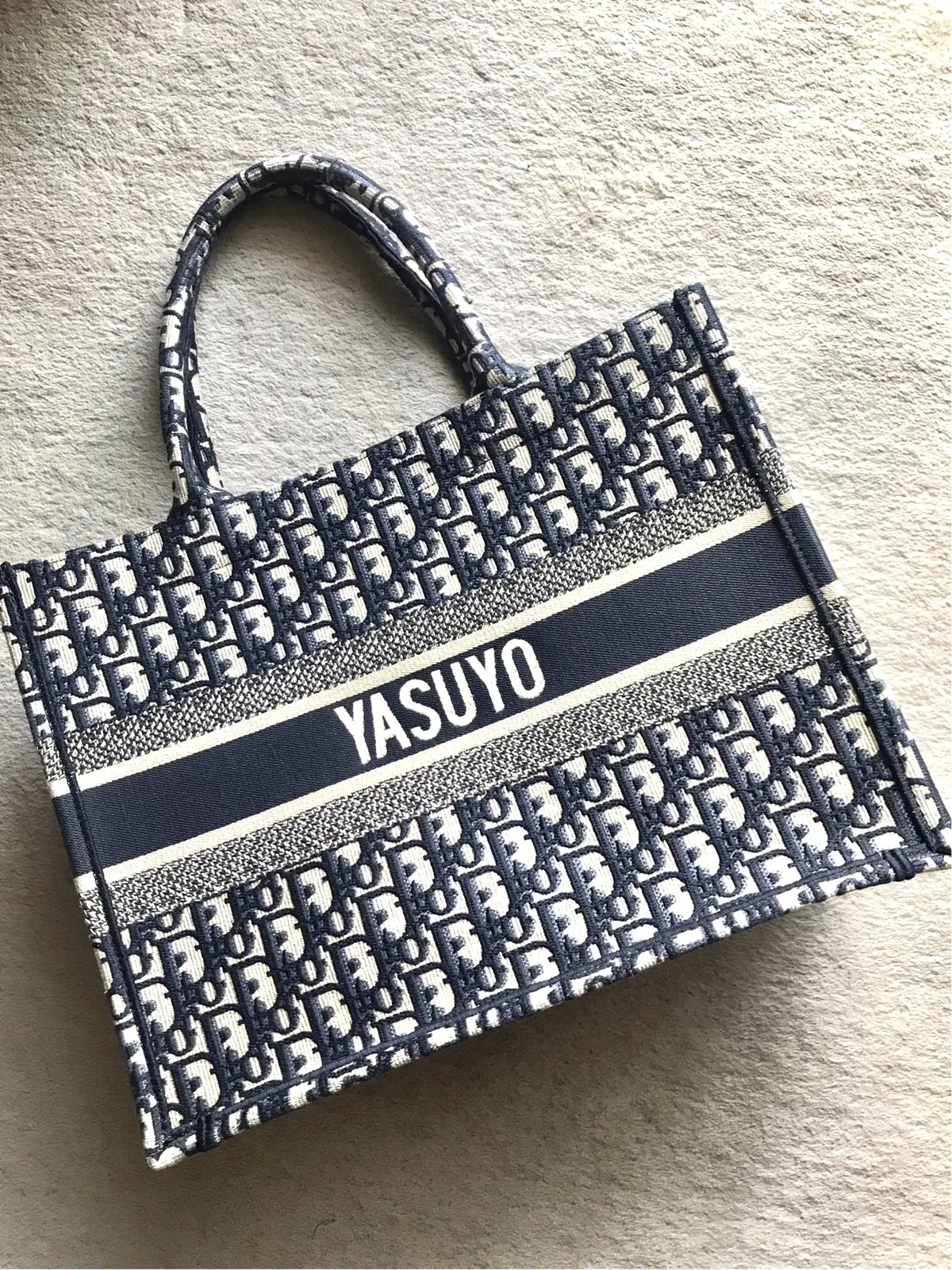 ディオールブックトートスモールサイズ♡の画像_1