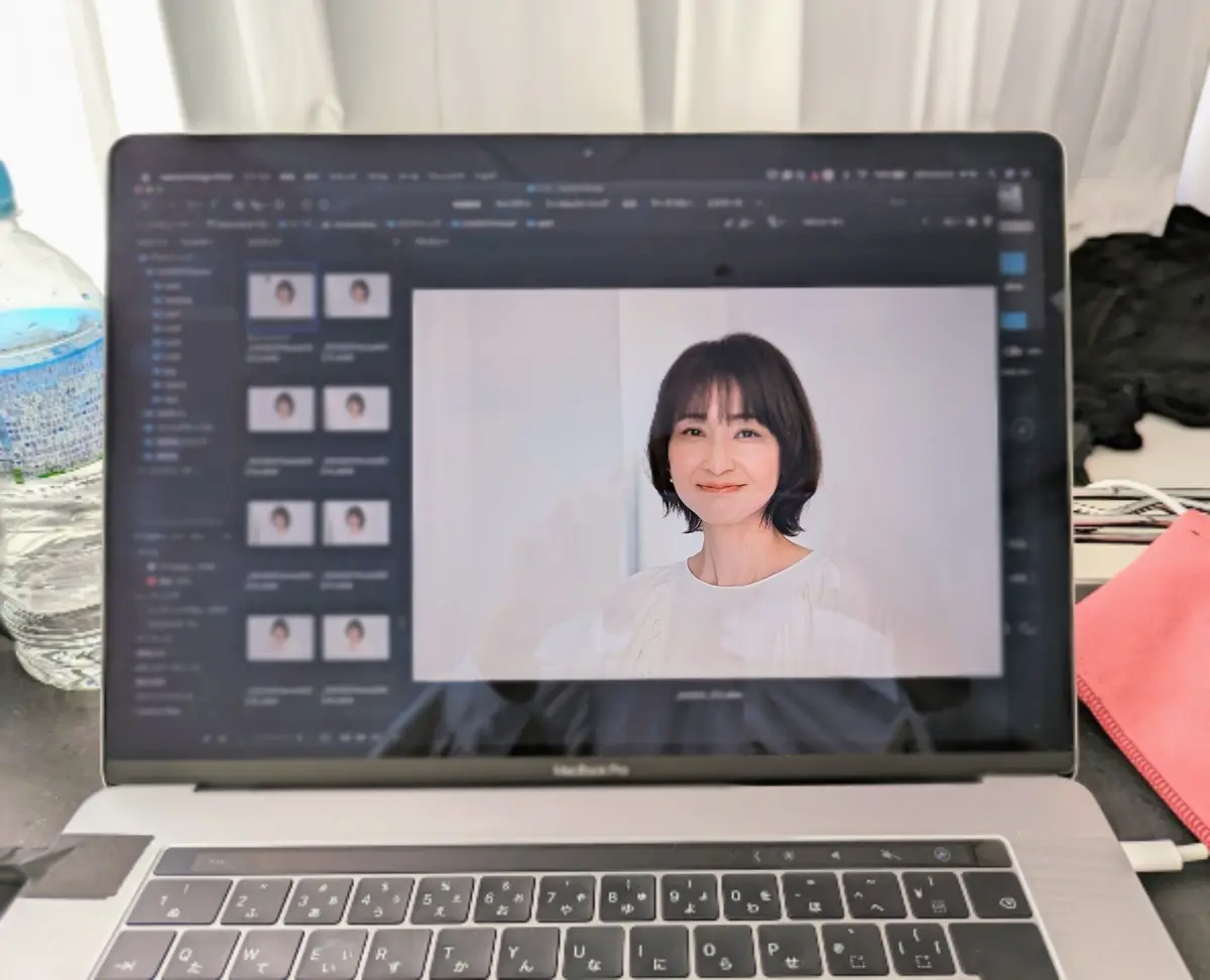 パソコンに映る映像