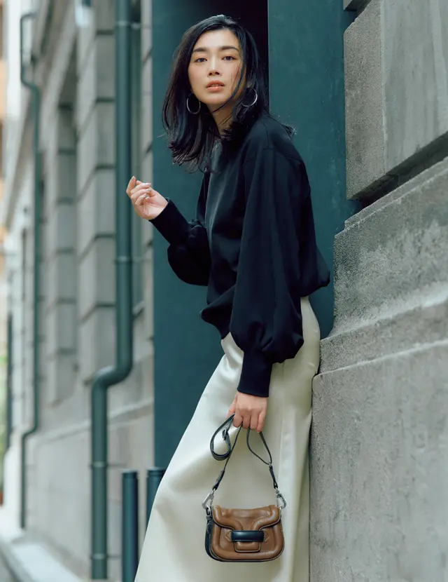 美しいフォルムと配色の旬スウェットでレディスタイルのゆうき