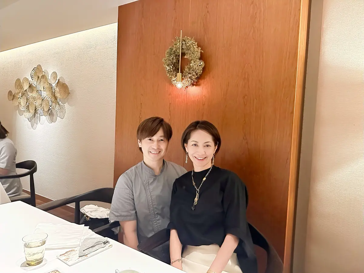 éclat premium 富岡佳子×Cの画像_12