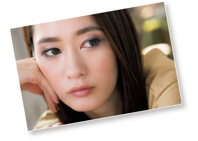 一重・奥二重のまろやか品格ブラウンアイ