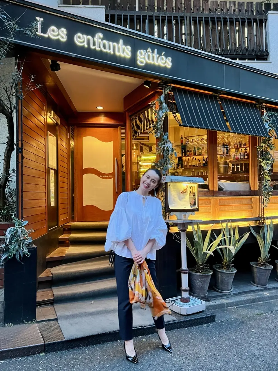 主役は一枚でサマになる前後2WAYブラウの画像_21