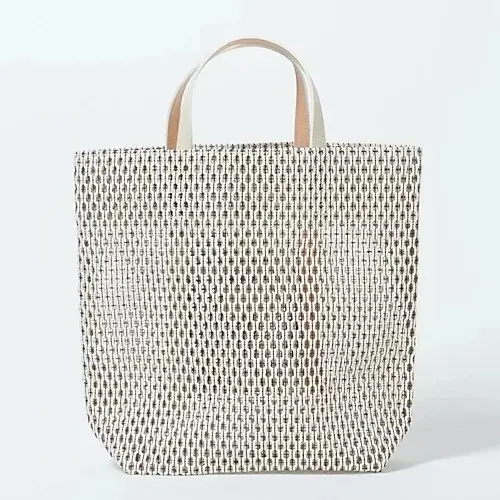 【50代 週末コーデ】ふんわりと立体的なの画像_6