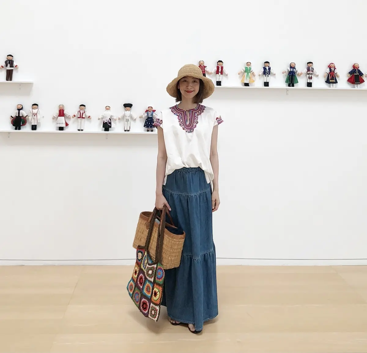 刺繍トップスで、横須賀美術館「糸の世界」の画像_3