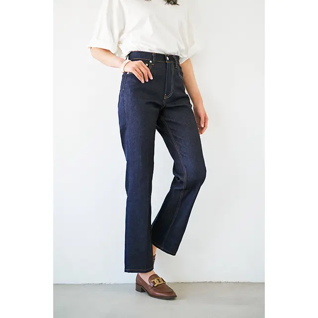 リジッド ハイライズストレートデニム