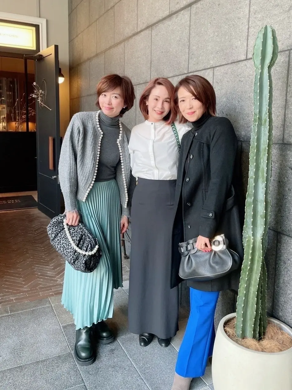 ZARAのアシンメトリースカートでJマダの画像_1