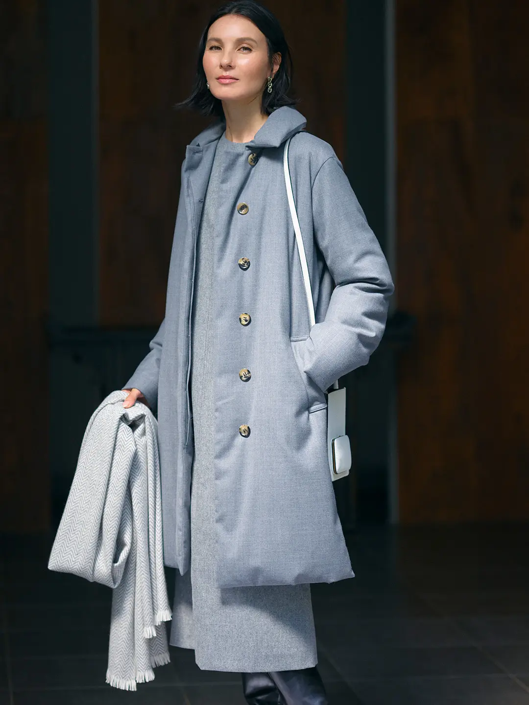 選び抜かれた上質な素材がかなえるノーブルなワントーン