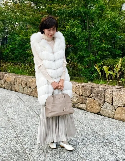 女らしさを上げてくれる揺れスカートの画像_2