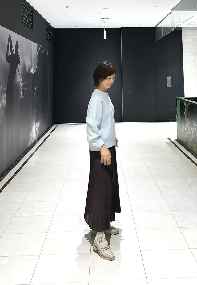 華組　スカートコーデ華組