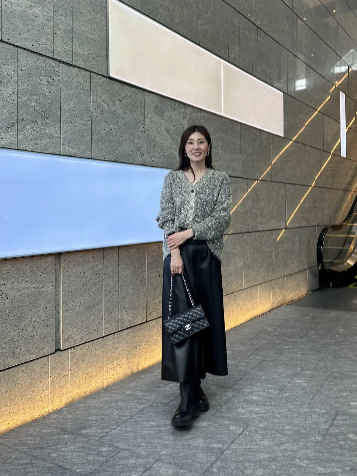 家族とのお祝いランチは、キラキラコーデでの画像_1