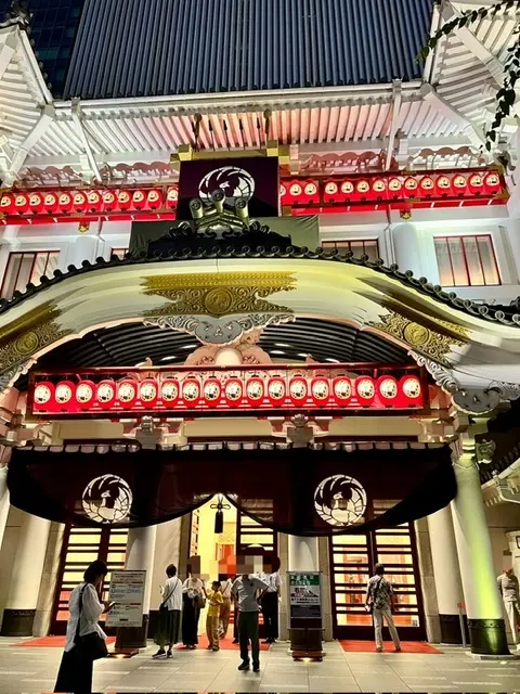 夜の歌舞伎座