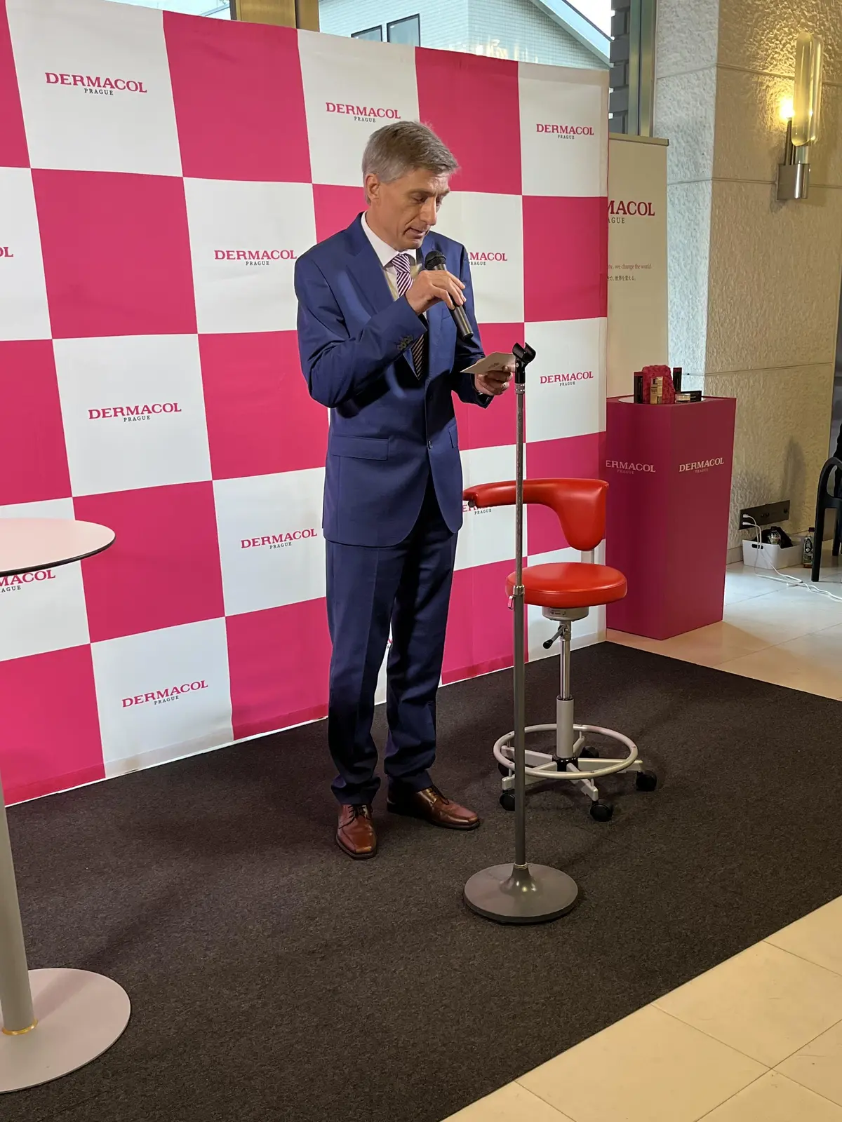 初めての大使館＆コスメイベントへの画像_11