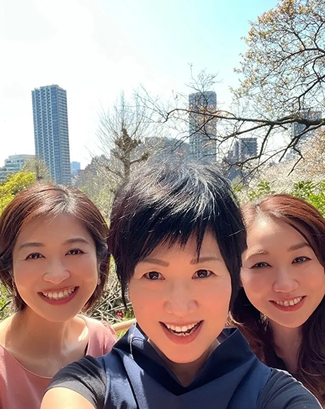 不忍池を眺められるテラスにも出てみました！