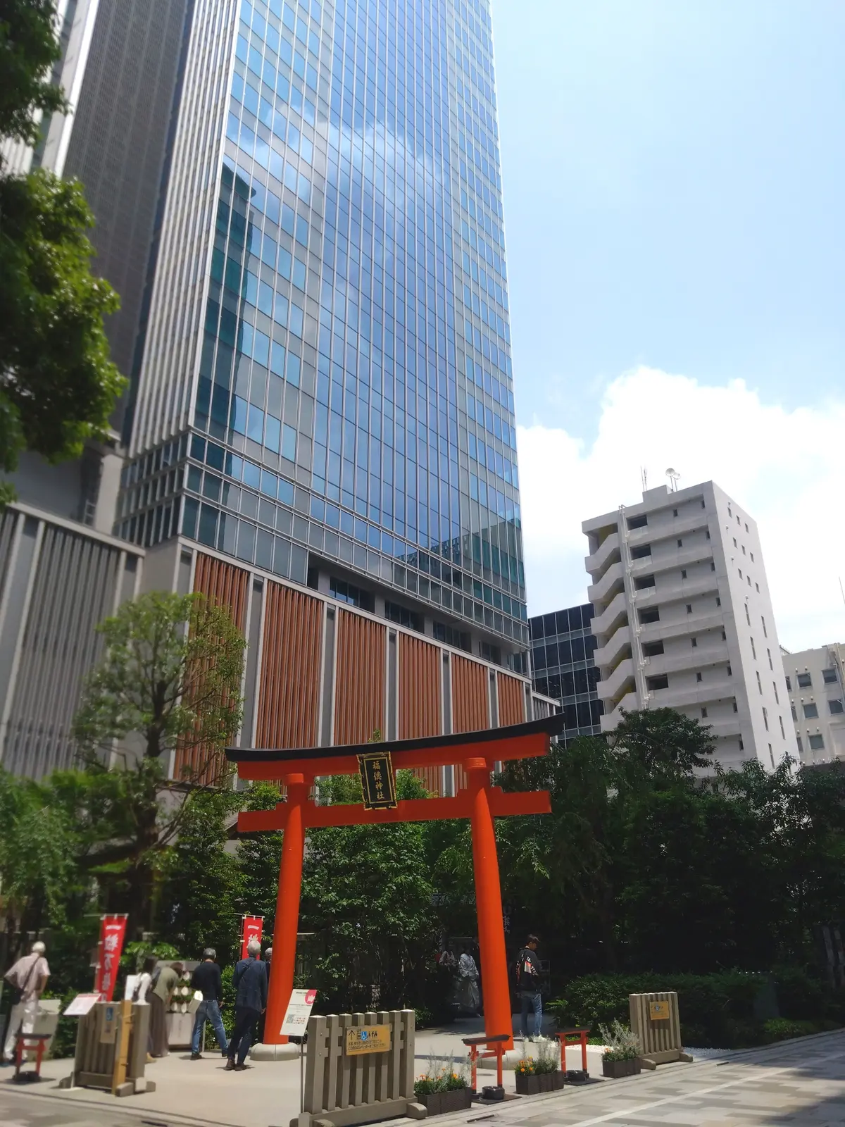 福徳神社、芽吹稲荷、日本橋、金運、パワースポット