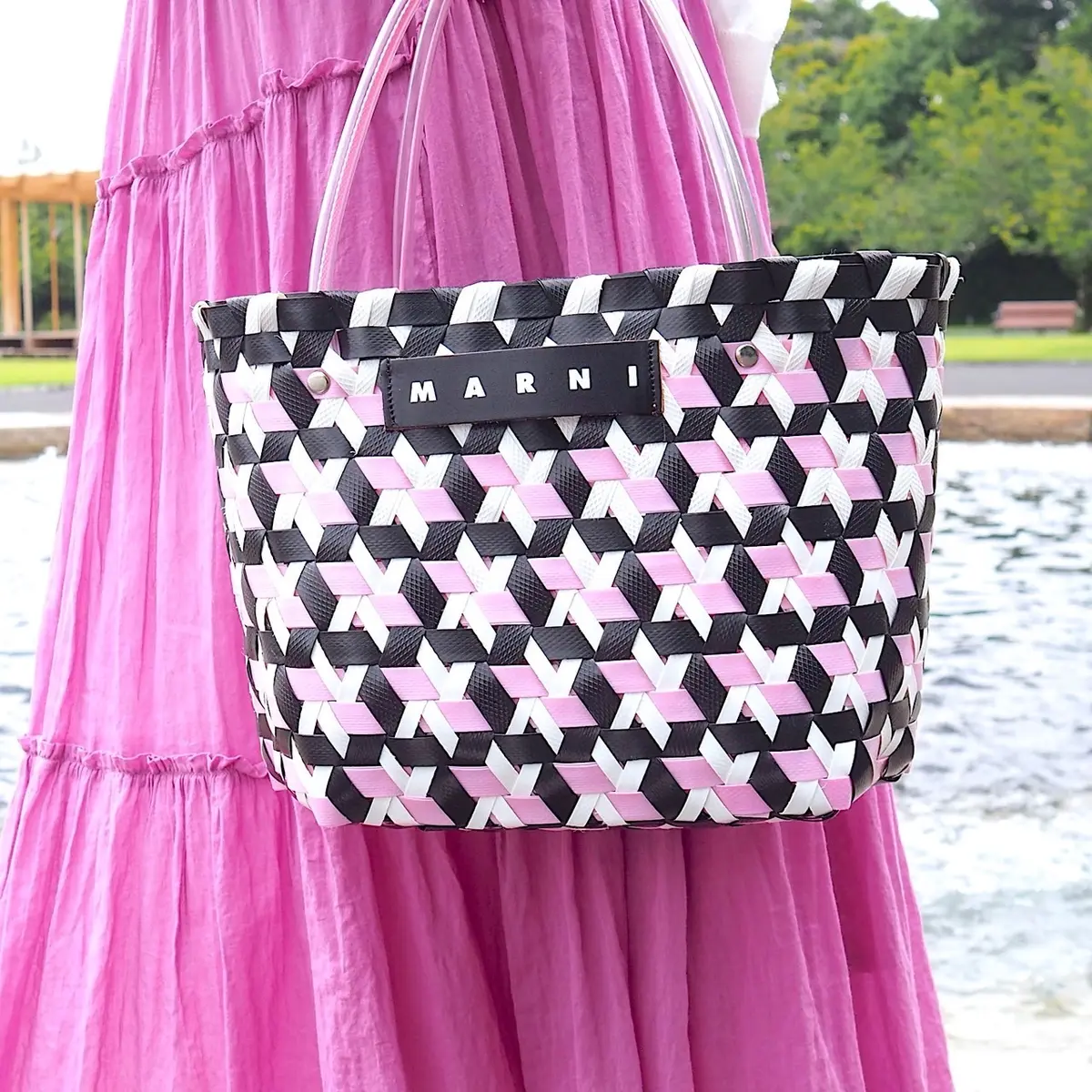 【marni market】のカゴバッグ