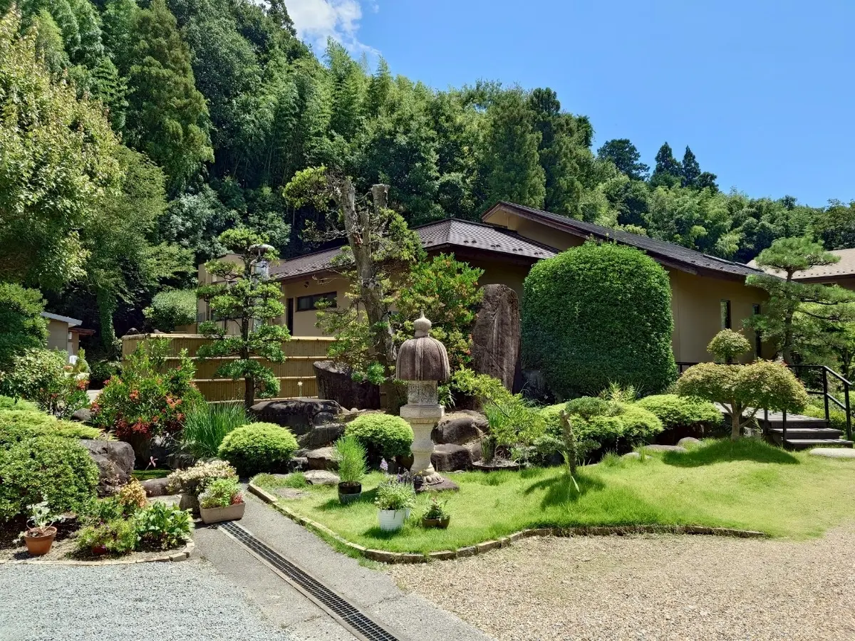 笛吹川温泉　坐忘