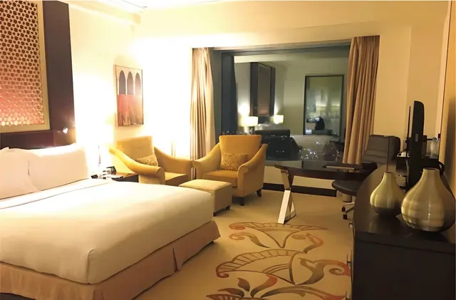 「コンラッド・ドバイ」の客室