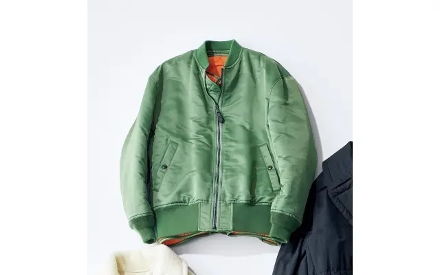 上品見えMA-1　上質な光沢感と切れ味がこなれ感を誘う