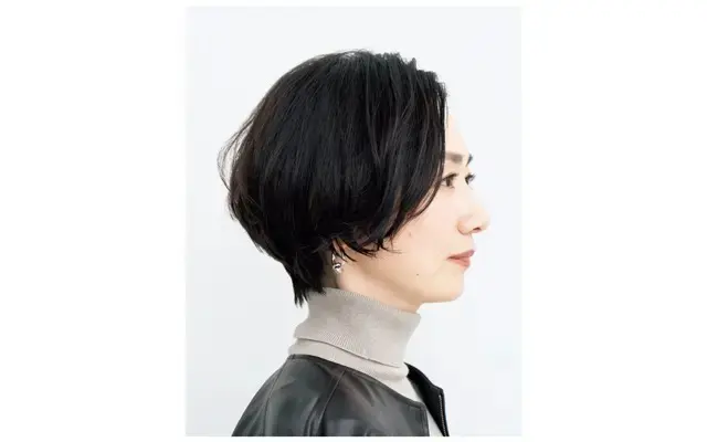 黄金のひし形フォルムでハンサムショートボブが完成【50代髪型・ヘアスタイル】