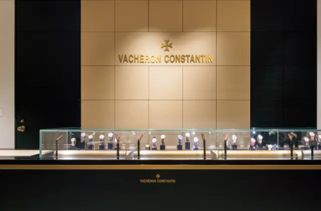 ヴァシュロン・コンスタンタンの店内