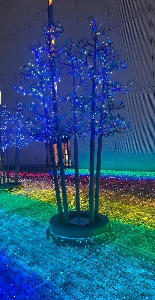 アクティブな日のオールブラックコーデ。の画像_7