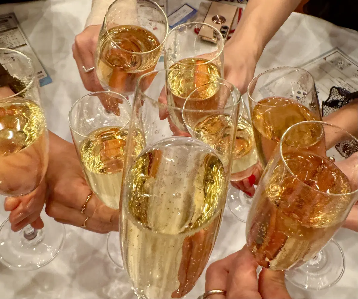 ソワレドゥエクラ