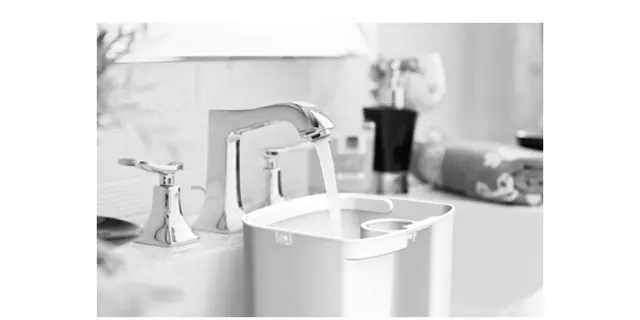 とりはずせるので、給水やタンク内の掃除もラク