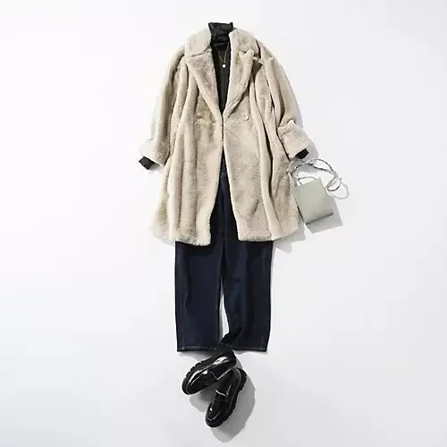 【50代 ファッション】気温10度に手にの画像_20