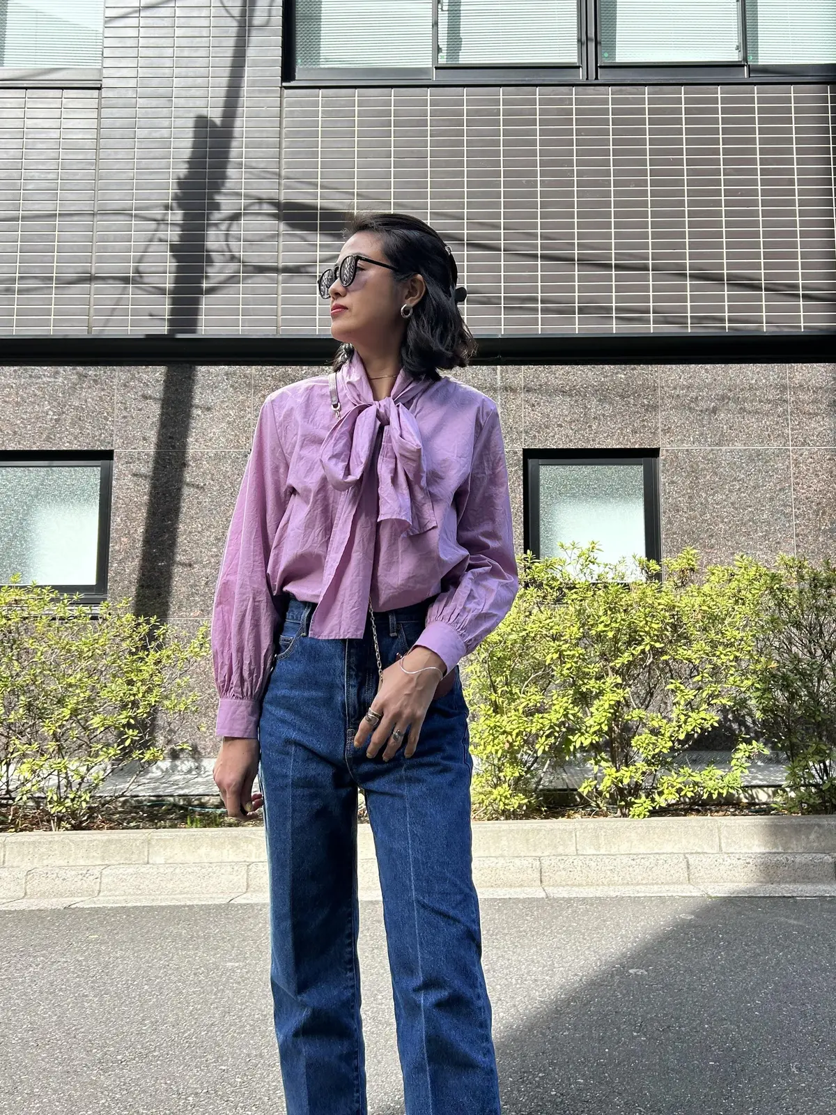 フリルブラウスコーデ　プラステ