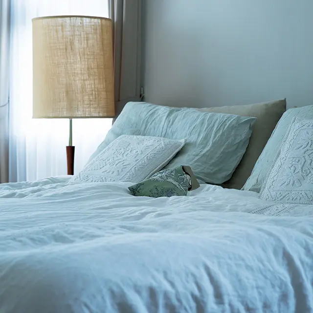 日々の疲れを癒す 日当たりのいい寝室