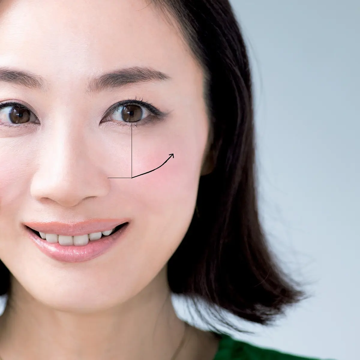 同窓会当日は、メイクのマジックで即席−1の画像_9