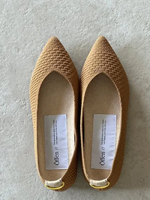 このベージュ色に惹かれて購入