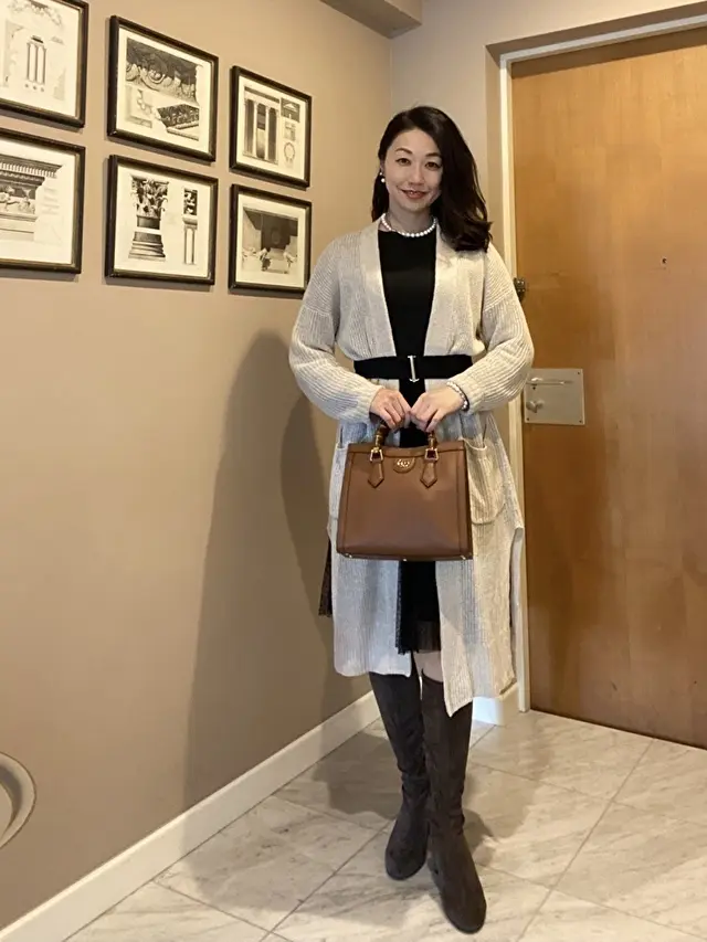 結局カーディガンを羽織ったのでワンピースは見えなくなってしまいました?