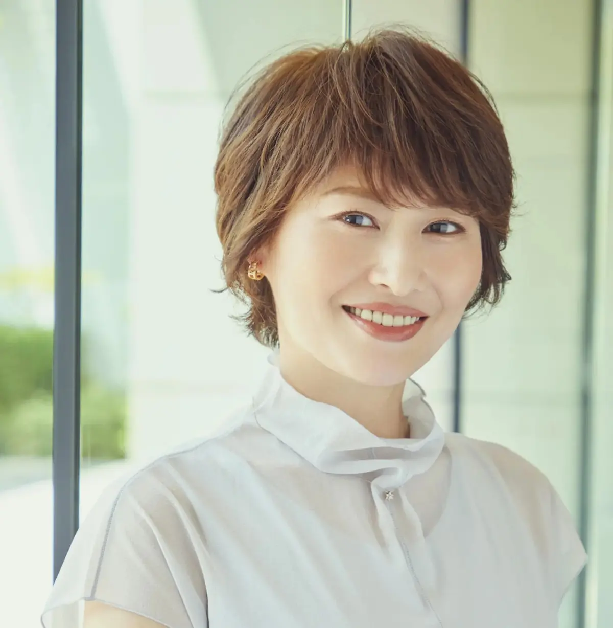 【50代に似合うショートヘアスタイル60選】髪型次第で印象が変わる！おばさんぽく見られないショートヘア