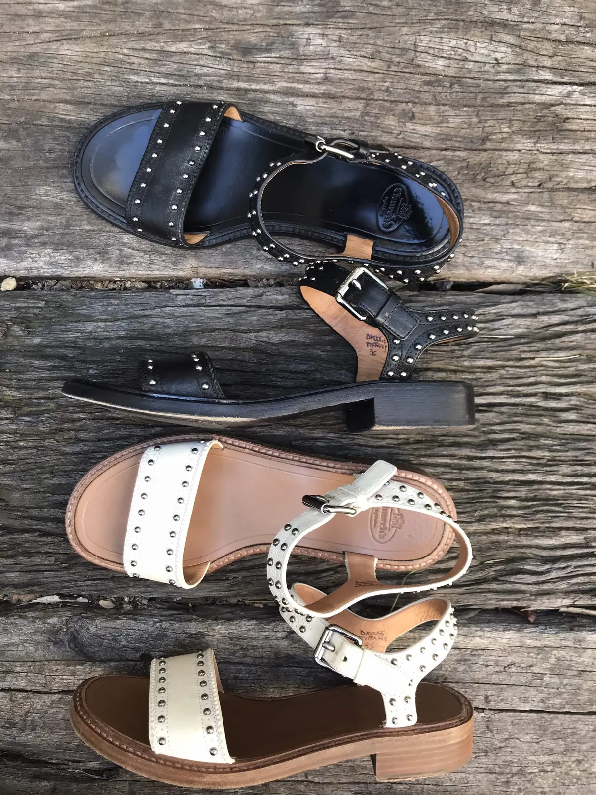 カジュアルにも綺麗目にも、楽でいい靴。の画像_8