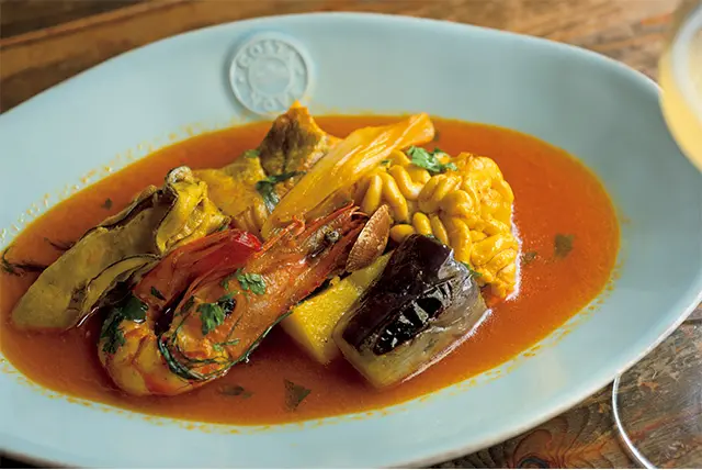 鍋ごとでも、お皿に盛っても見栄え よし！