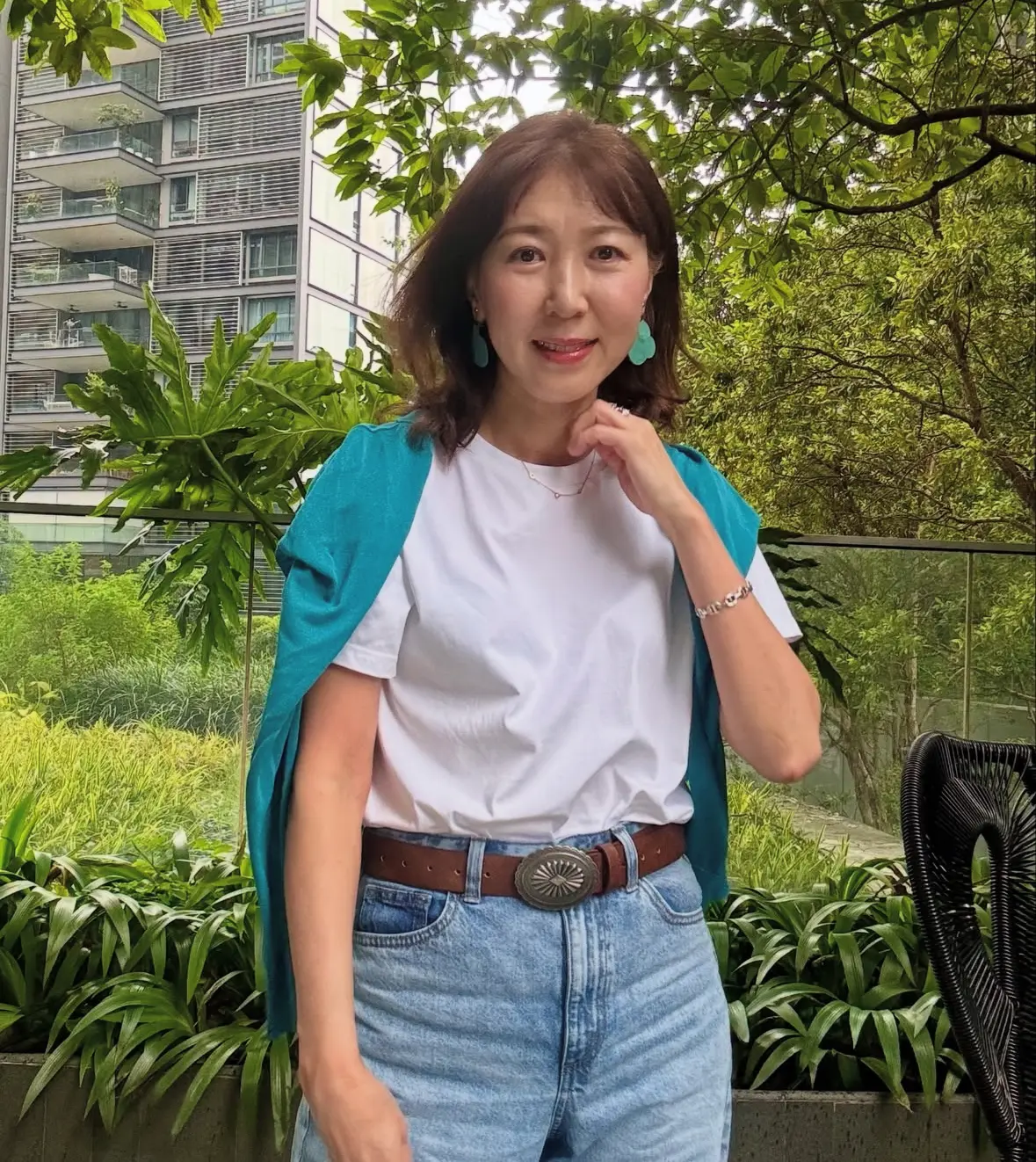 ホワイトTシャツコーデ